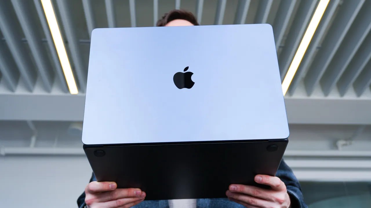 MacBook Air M5