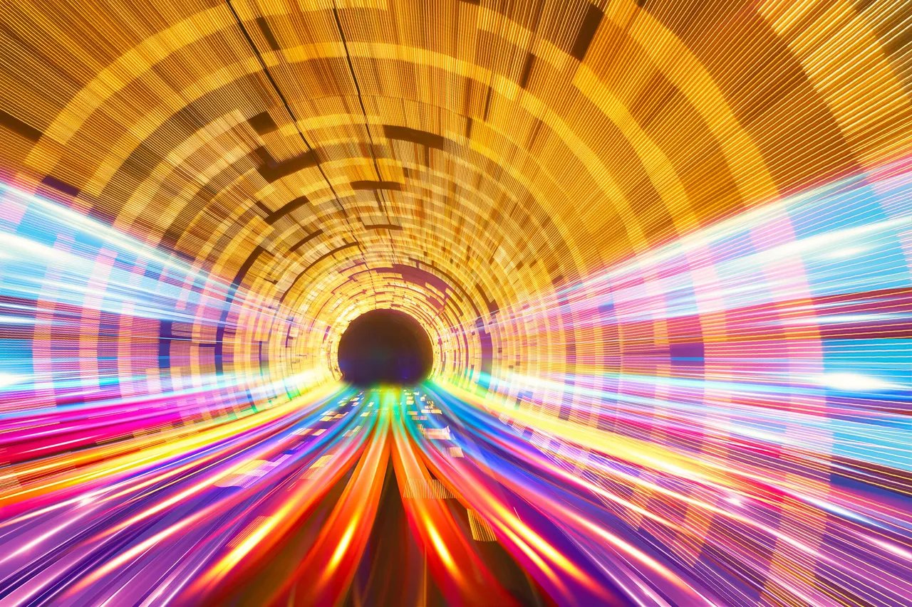 colortunnel-gettyimages-2207609146