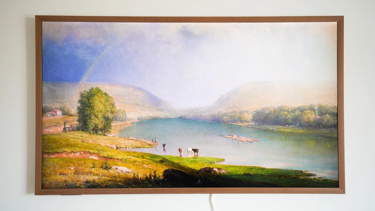 Hisense Canvas TV S7 Series