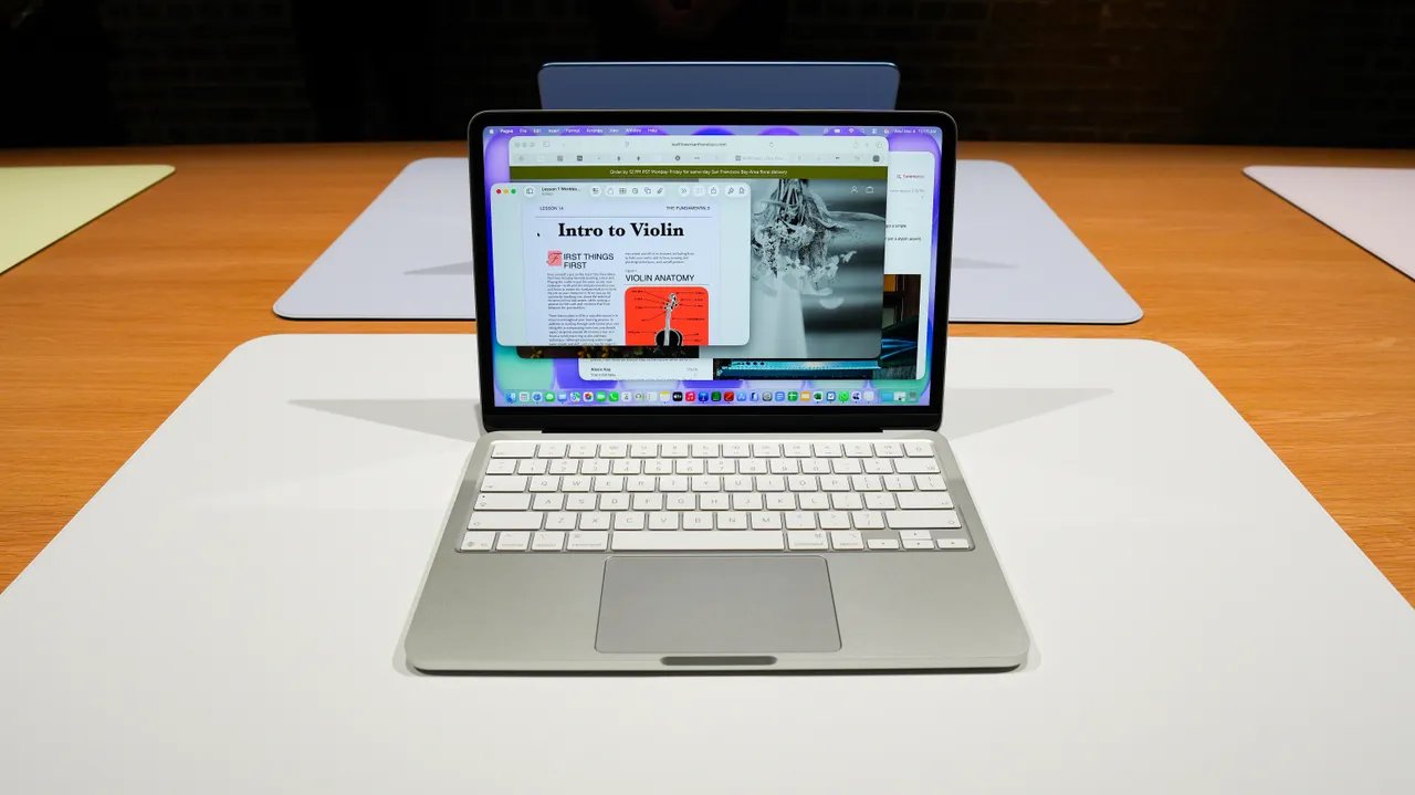 MacBook Neo