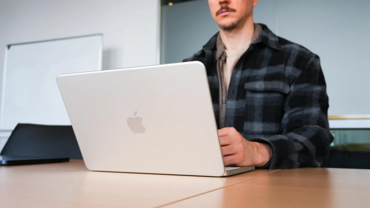 MacBook Neo