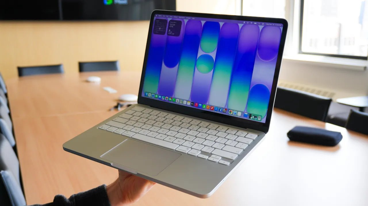 MacBook Neo
