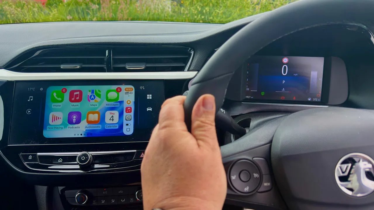 Apple CarPlay definitely makes driving a lot easier and more fun.